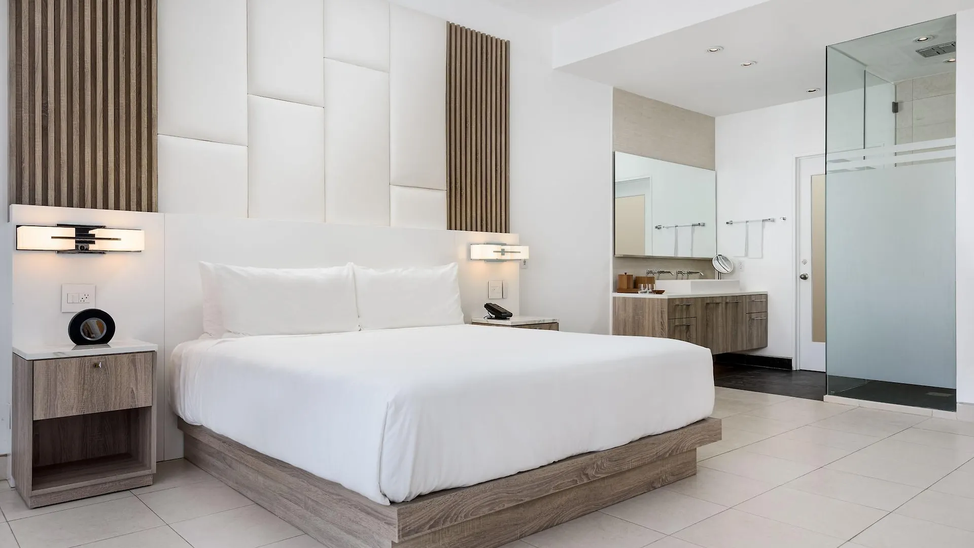 Wymara Resort & Villas Grace Bay