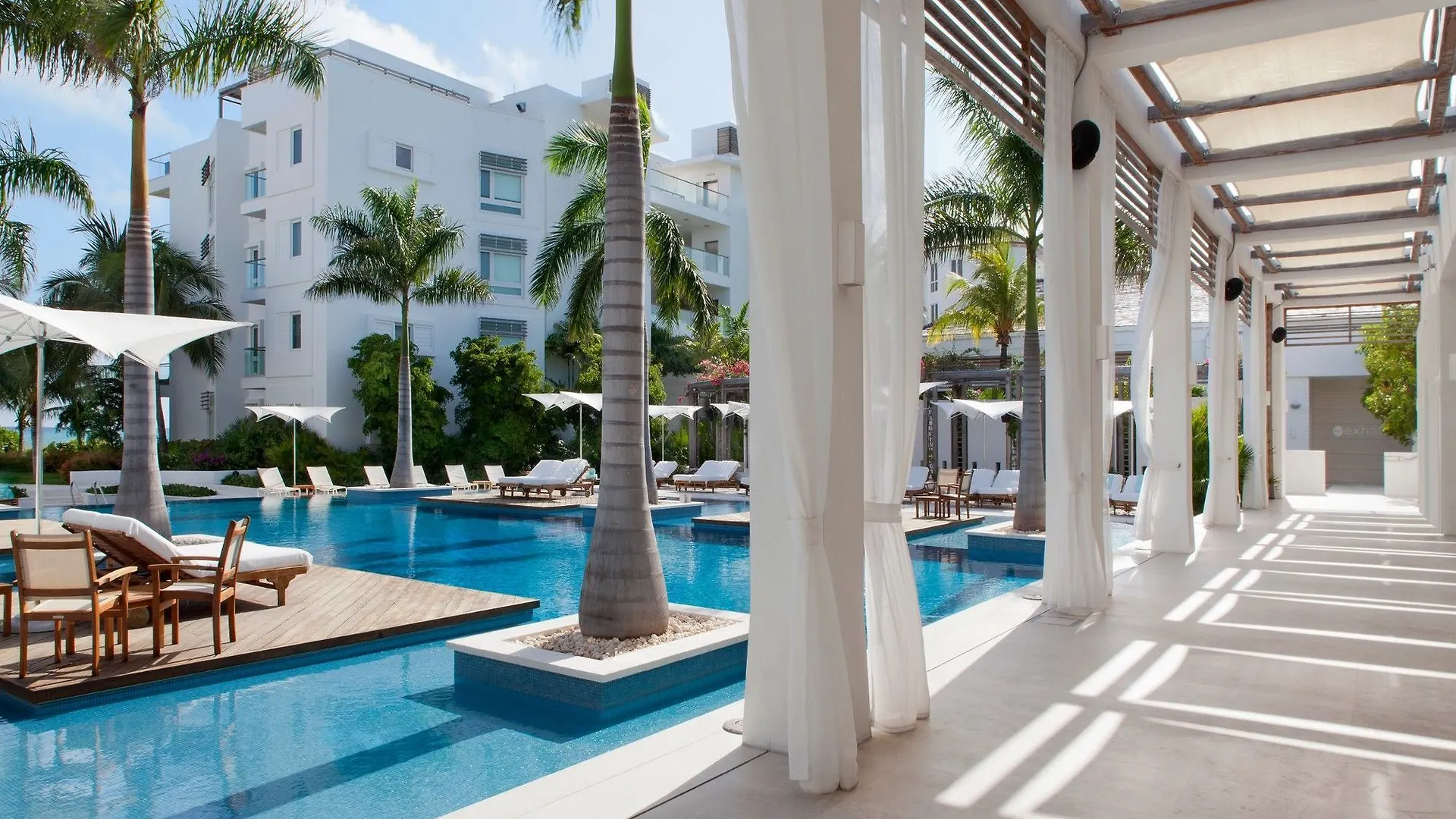 Wymara Resort & Villas Grace Bay